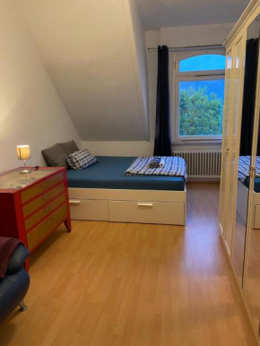 Nice Private Room in Shared Apartment - 2er WG